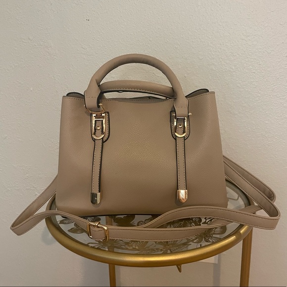 Tan and gold medium handbag - Picture 1 of 5